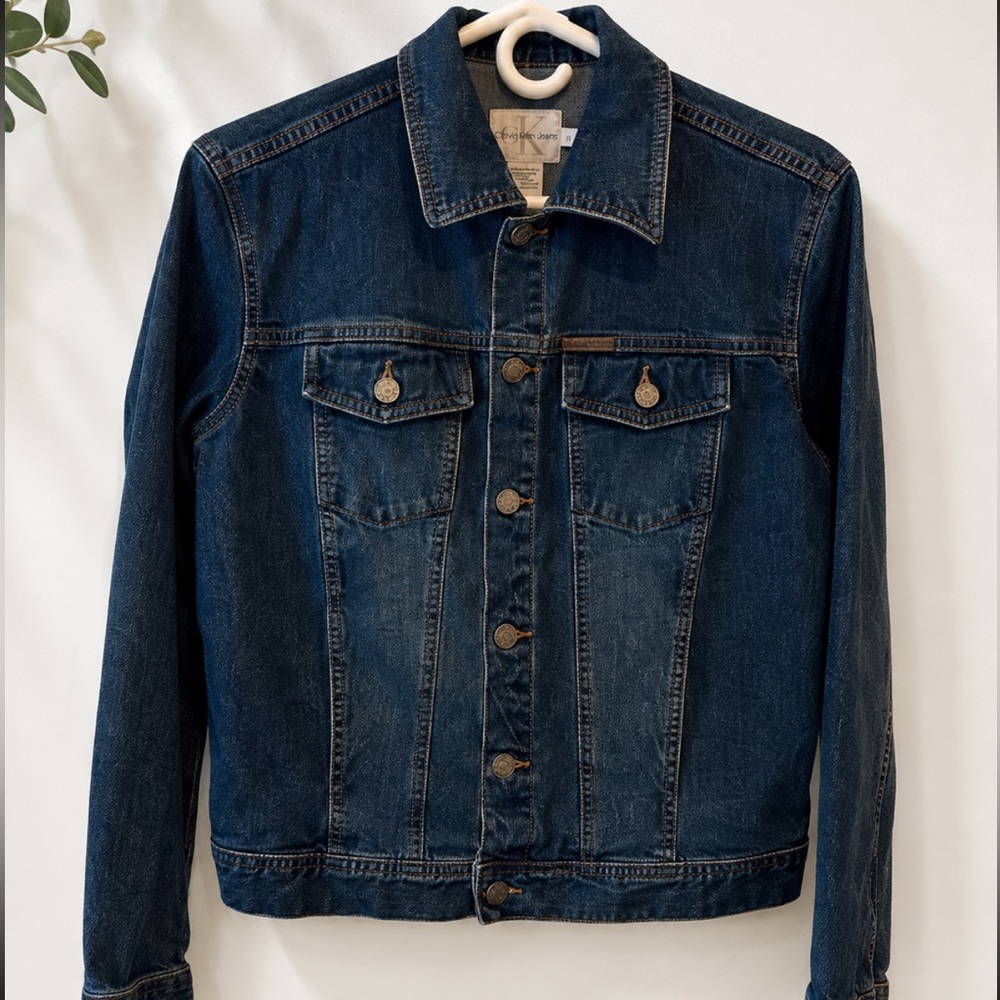 Calvin Klein Dark Wash Denim Trucker Jacket Women’s Classic Button Front
